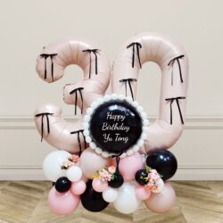 Coqutte Ribbon Digit Deluxe Balloon Centerpiece