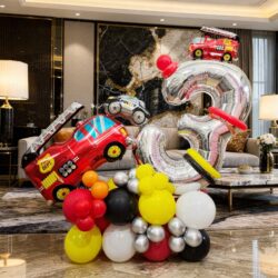 Alternative view of Fire Engine Vehicle birthday Signature balloon centerpiece